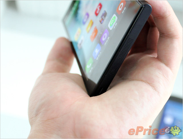 前阵子小米3爆屏了,后来修好了,隔了一个多月